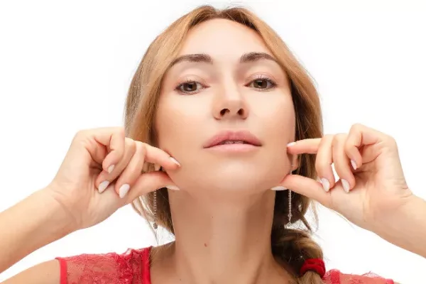 Yüz – Boyun Germe